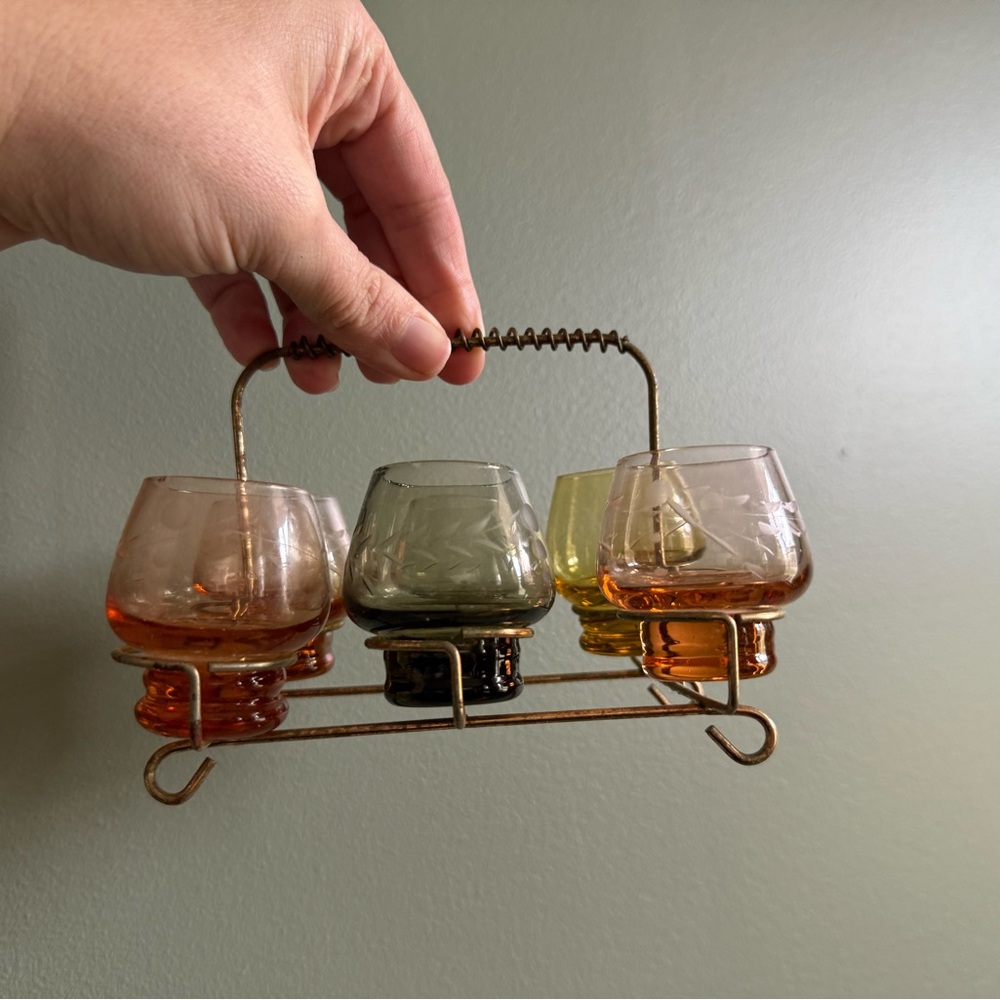 Vintage Cordial Shot Glass Etched Caddy and Glasses - Picture 7 of 9